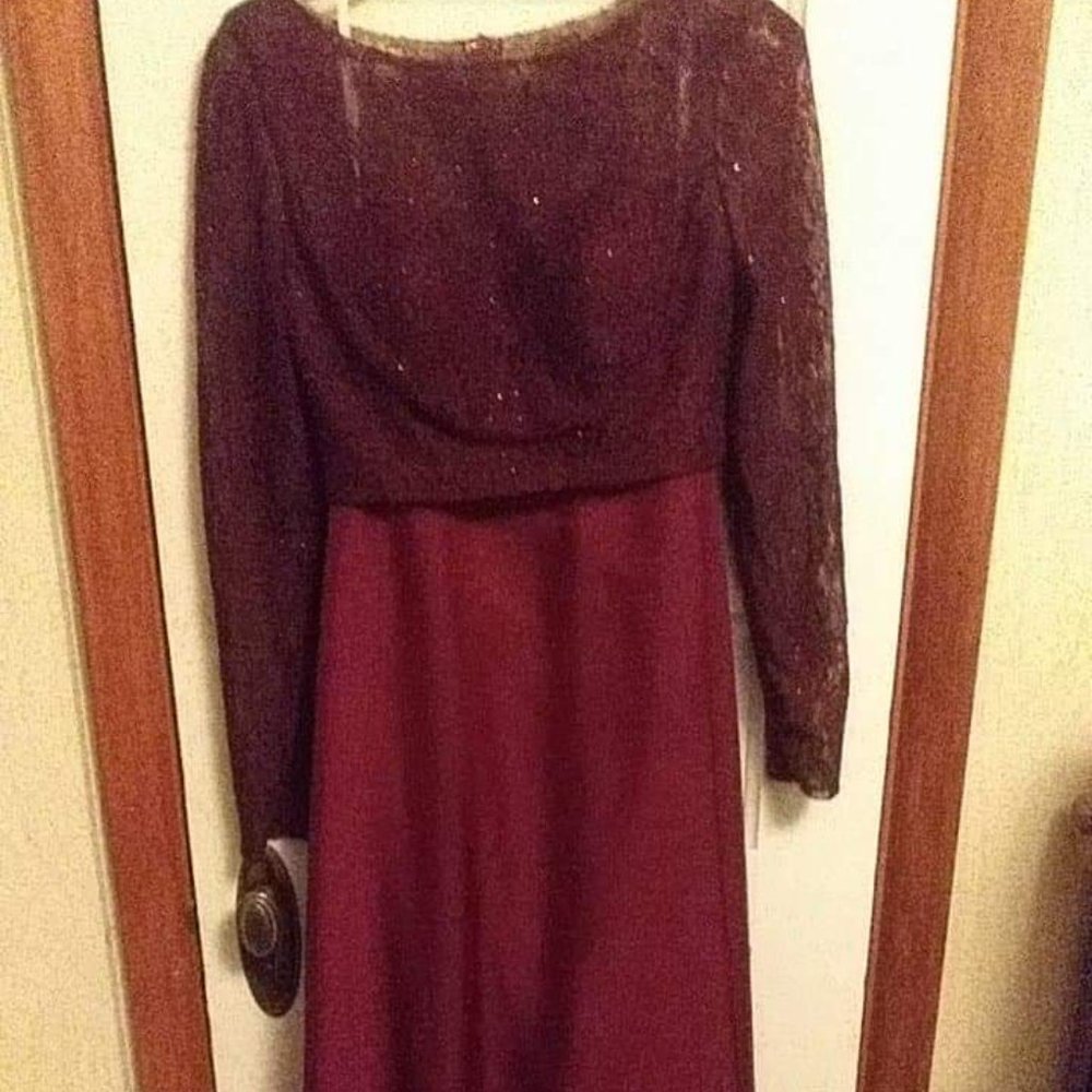 2-piece Long sleeved Gown